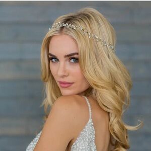 Brides & Hairpins Lucina Crystal Halo